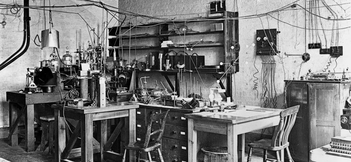 Sir_Ernest_Rutherfords_laboratory_early_20th_century._9660575343-690x320